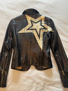 Beautiful vintage Mackage leather jacket